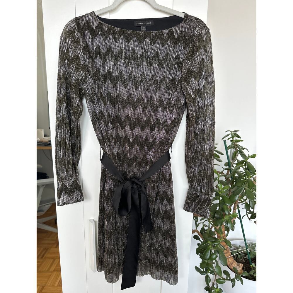 Banana Republic Chevron Metallic Gold Silver Mini Belted Party Dress,Size 4P,EUC